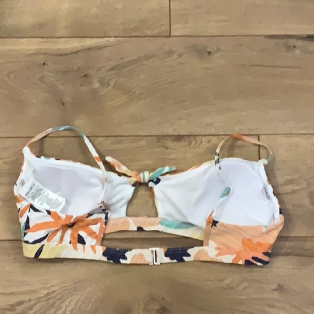 Roxy Bikini Swimsuit - Picture 4 of 6